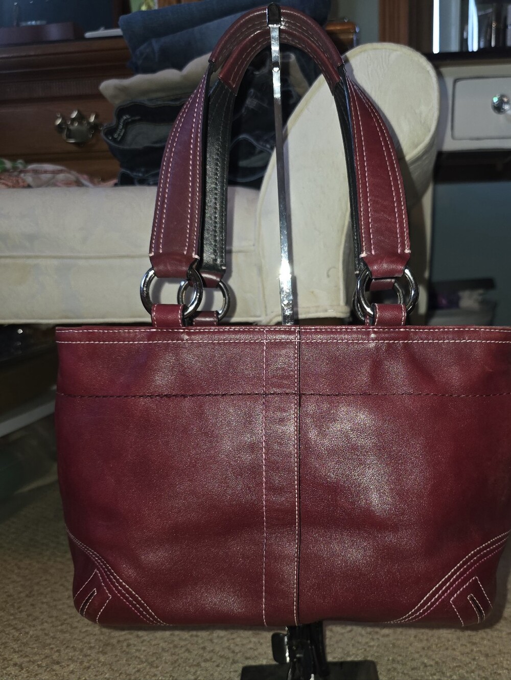 Coach BURGANDY RED SOHO POCKET SATCHEL Y2K IN NEAR NEW CONDITION - Picture 2 of 4